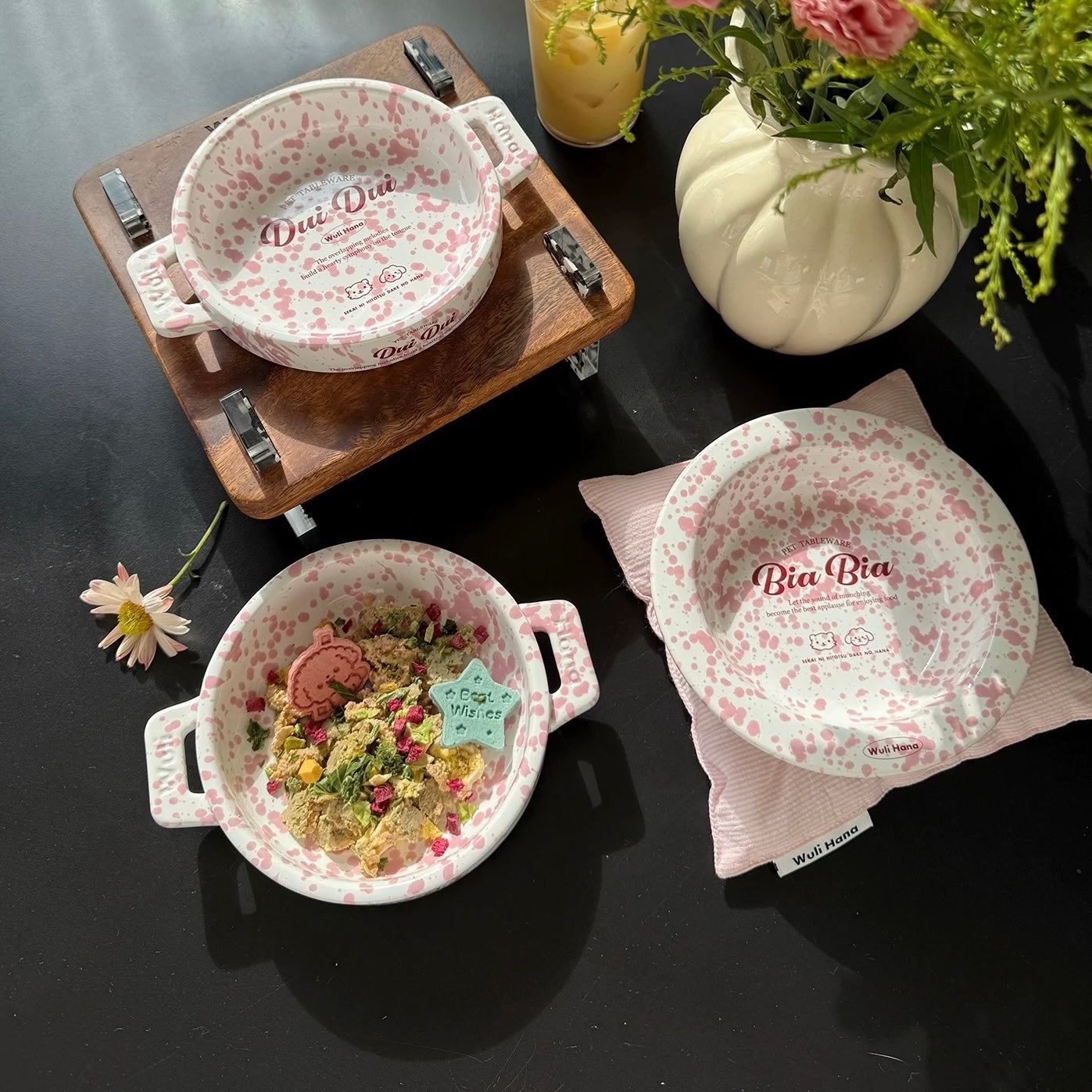 Wulihana Soft-Tone Pet Tableware